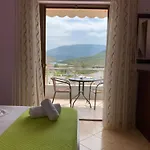 Milo 4* Ksamil