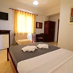 Milo 4* Ksamil
