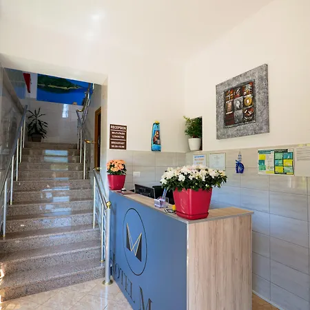 호텔 Milo